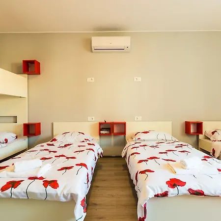 Sunset Hostel