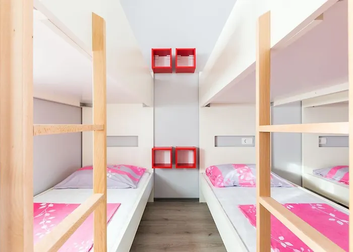 Хостел Sunset *