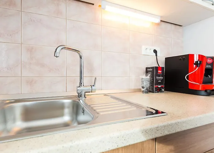 Хостел Sunset Задар